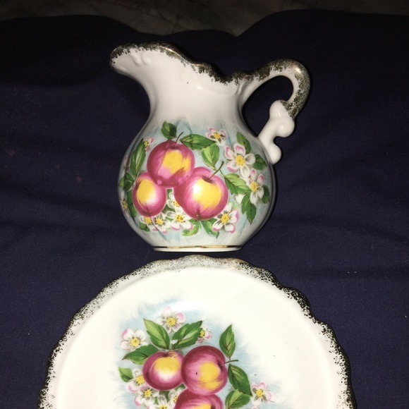 Creamer Set - Picture 2 of 2